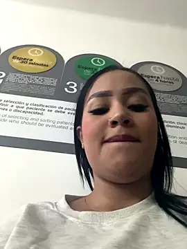 Luisa Fernandaa online show from September 2025 01:13:02 AM