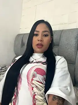 Luisa Fernandaa online show from October 2025 12:19:02 AM