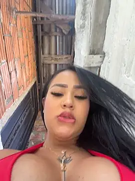 Luisa Fernandaa online show from May 2026 09:07:01 PM