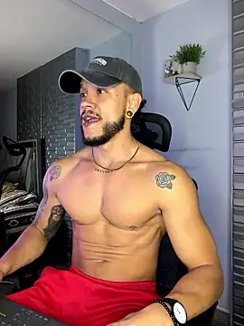 ARON TAYLER01 online show from January 2026 10:32:02 AM