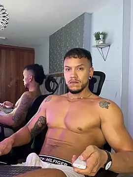 ARON TAYLER01 online show from March 2025 04:34:02 PM