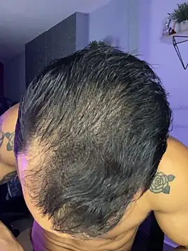 ARON TAYLER01 online show from November 2025 10:30:02 AM