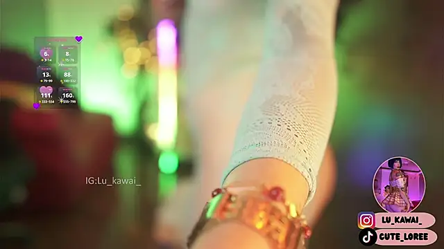 Samanthha roberts online show from November 2025 11:03:02 AM