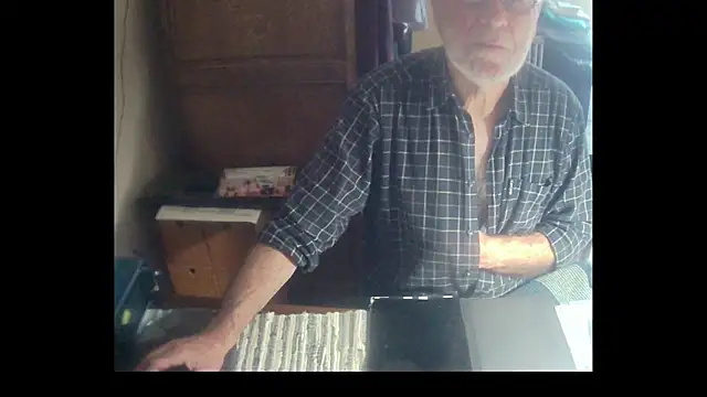 terrybare online show from December 2025 10:58:02 AM