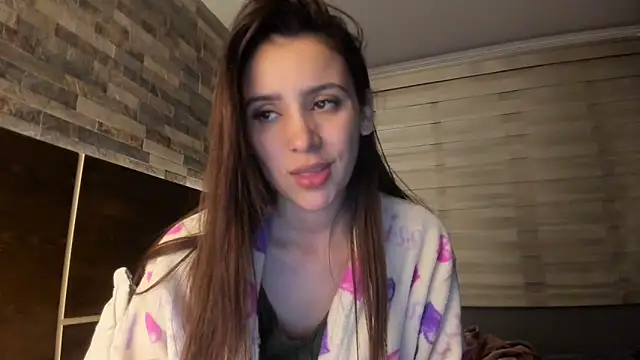 alicewilloww online show from December 2024 03:04:02 AM
