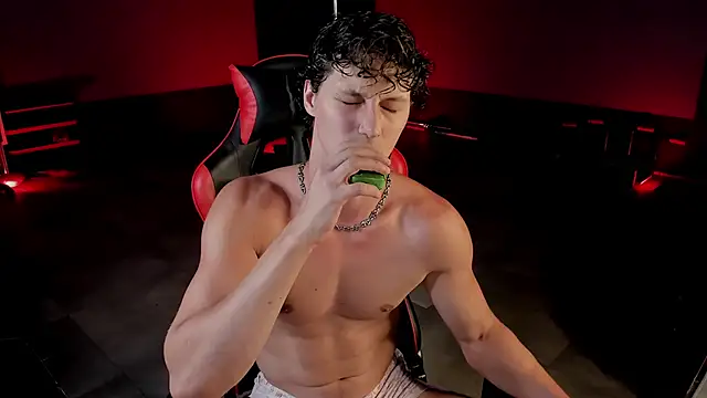 dirty-boss online show from May 2026 06:19:01 PM