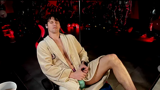 dirty-boss online show from December 2025 06:41:02 AM