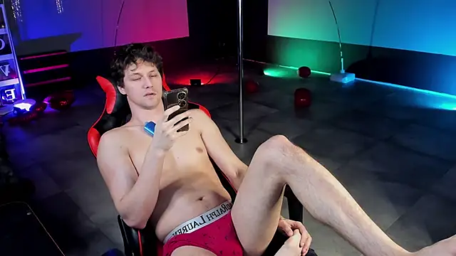 dirty-boss online show from March 2026 03:45:01 AM