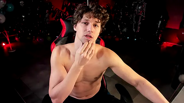 dirty-boss online show from December 2025 05:39:02 AM