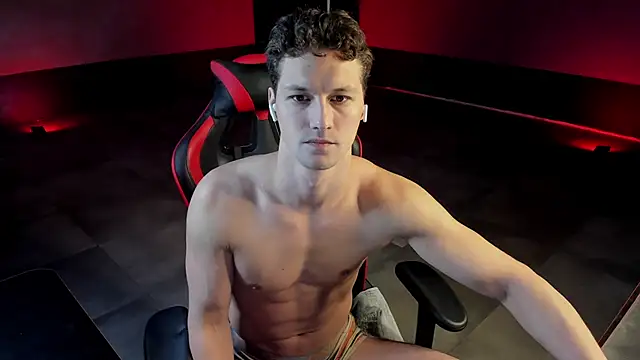 dirty-boss online show from March 2025 10:47:02 AM