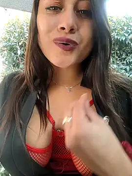 Oryk    online show from November 2025 04:06:02 PM