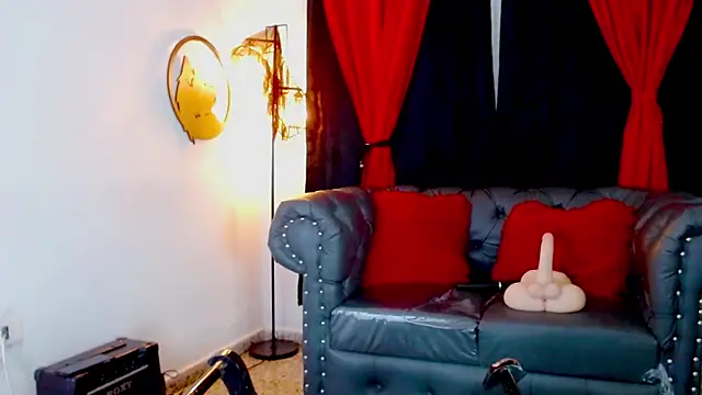 misslombana online show from June 2026 07:46:01 AM