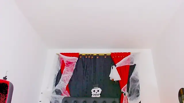 misslombana online show from October 2025 06:01:01 AM