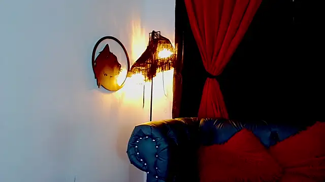misslombana online show from June 2026 04:56:02 AM