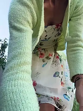 MilffantasyX online show from June 2026 05:57:02 AM