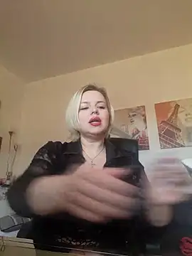 Snapshot of Ladykaos chatting on March 2025 02:35:02 PM Ladykaos online show from March 2025 02:35:02 PM