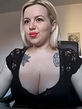 Ladykaos online show from February 2026 01:22:02 PM