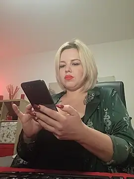 Snapshot of Ladykaos chatting on January 2025 04:33:01 PM Ladykaos online show from January 2025 04:33:01 PM