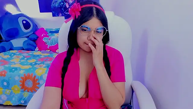 esmeralda112 online show from February 2025 01:20:01 AM