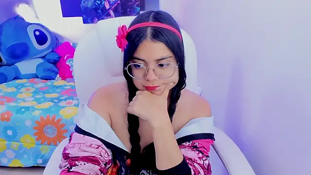 esmeralda112 online show from February 2025 11:04:01 PM
