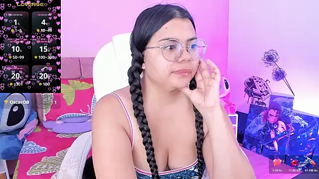 Snapshot of esmeralda112 chatting on June 2026 07:08:02 AM esmeralda112 online show from June 2026 07:08:02 AM