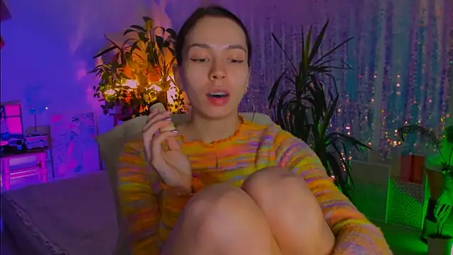 poli   online show from November 2025 04:51:02 PM