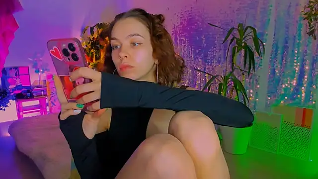 poli   online show from February 2026 03:56:02 PM