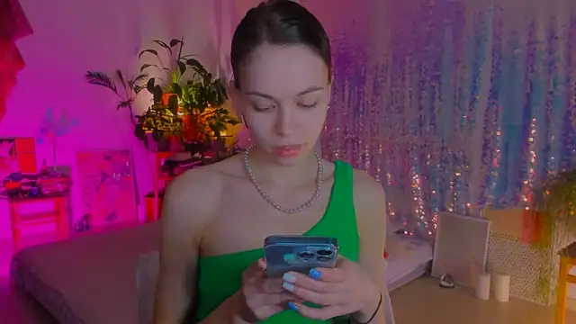 Snapshot of poli__ chatting on February 2025 03:48:02 PM poli   online show from February 2025 03:48:02 PM