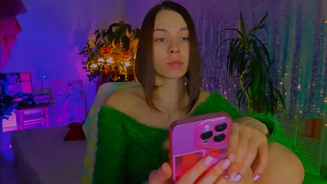 poli   online show from December 2025 04:13:01 PM