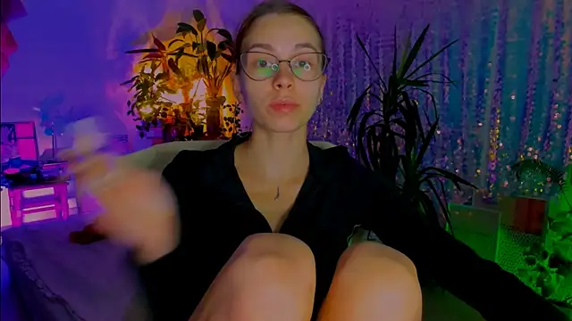 poli   online show from November 2025 05:28:02 PM