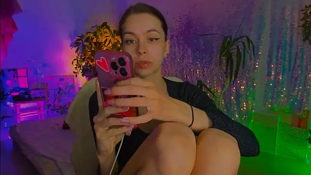 poli   online show from March 2026 06:12:02 PM