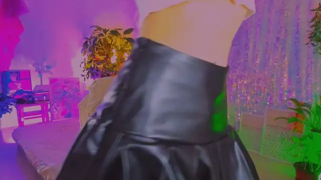 poli   online show from April 2026 10:08:01 AM