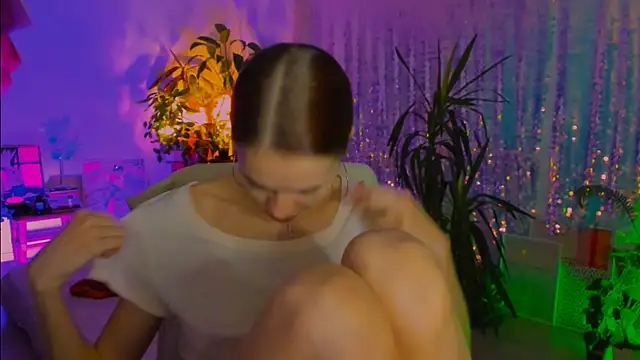 poli   online show from November 2025 07:14:02 PM