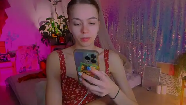 Snapshot of poli__ chatting on February 2025 10:32:01 PM poli   online show from February 2025 10:32:01 PM