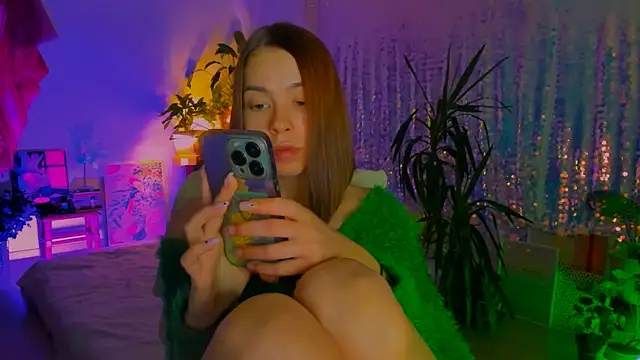 poli   online show from October 2025 11:10:02 AM