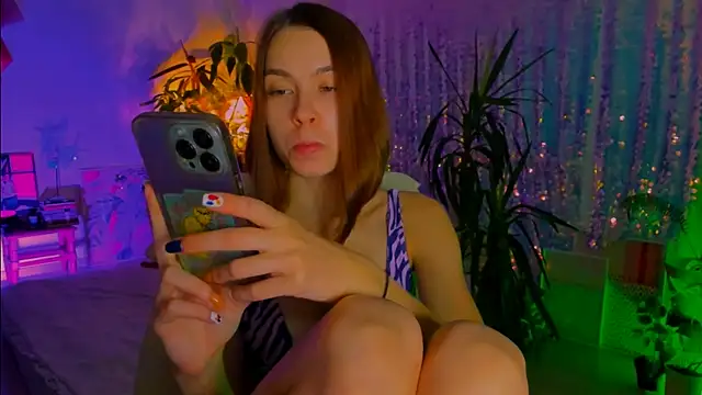 poli   online show from November 2025 06:57:02 PM