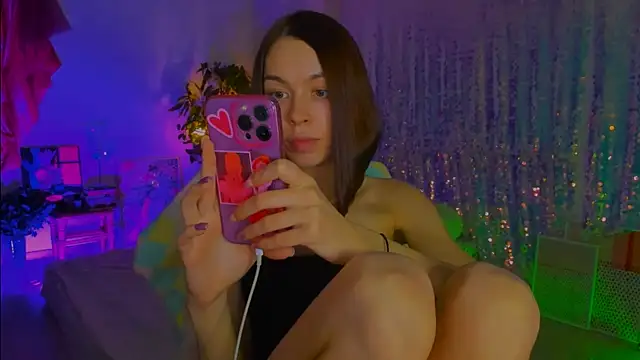 poli   online show from December 2025 04:11:01 PM