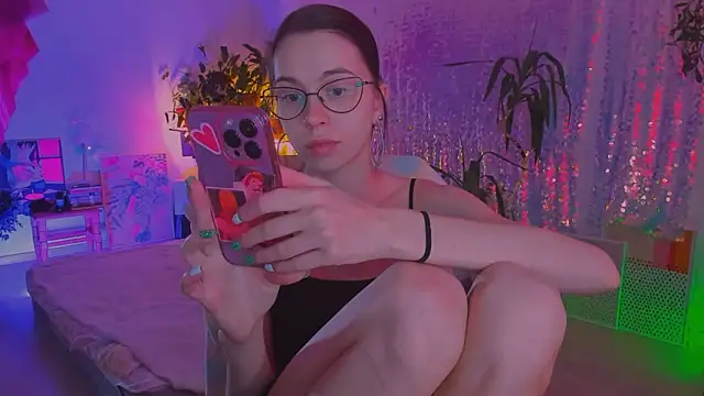 poli   online show from March 2026 11:40:02 AM