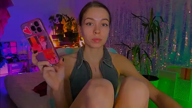 poli   online show from January 2026 04:11:02 PM