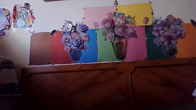 EllyseJenner online show from May 2026 04:27:01 PM