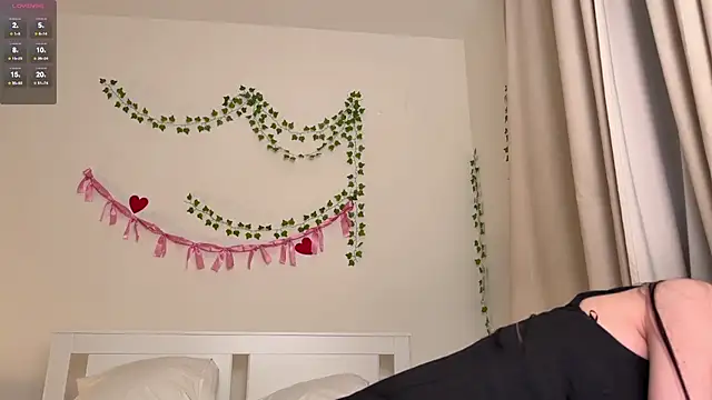 Snapshot of neon_demon chatting on November 2025 08:13:02 PM neon demon online show from November 2025 08:13:02 PM