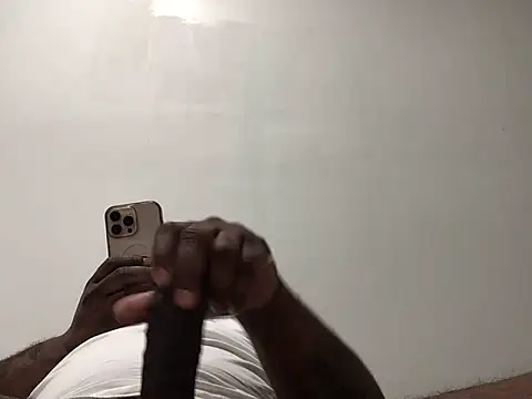 AceNSamara online show from December 2025 01:17:01 AM