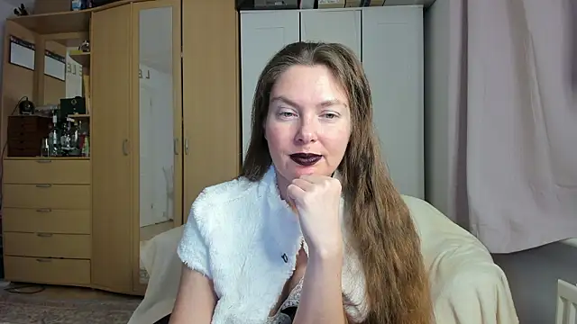 Snapshot of Rolla_Coaster chatting on February 2026 10:17:01 PM Rolla Coaster online show from February 2026 10:17:01 PM