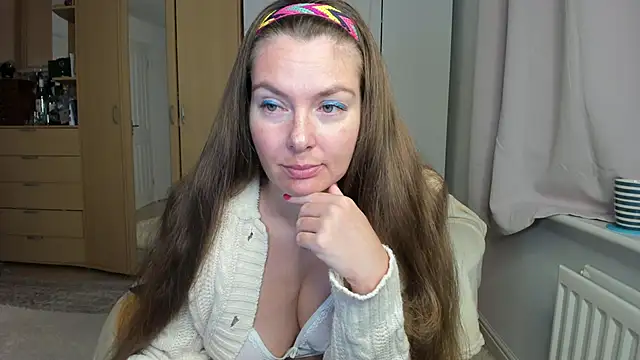 Snapshot of Rolla_Coaster chatting on November 2025 11:27:01 PM Rolla Coaster online show from November 2025 11:27:01 PM