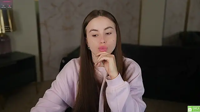 Snapshot of Elice_Dream chatting on March 2025 03:52:02 PM Elice Dream online show from March 2025 03:52:02 PM