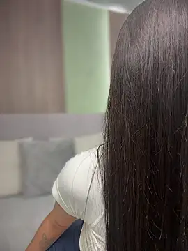 Im Valentina online show from June 2026 10:59:01 PM