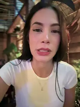 Snapshot of Im_Valentina chatting on March 2025 04:27:01 AM Im Valentina online show from March 2025 04:27:01 AM