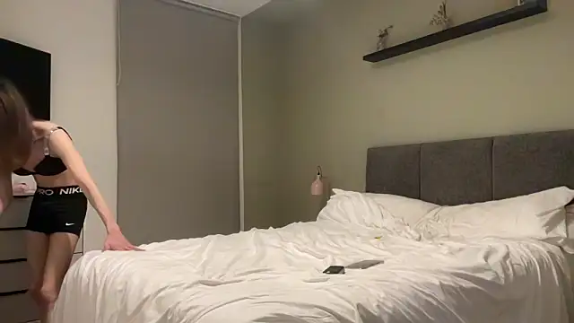 Snapshot of Kris_srose chatting on January 2025 02:22:02 AM Kris srose online show from January 2025 02:22:02 AM