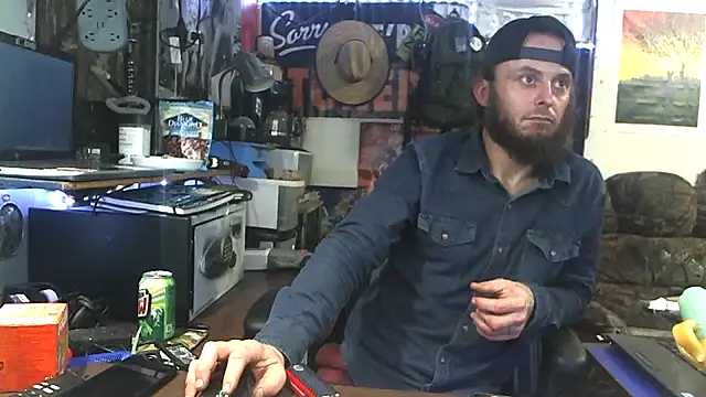 Snapshot of CloudDadddyyy420 chatting on October 2025 02:34:02 AM CloudDadddyyy420 online show from October 2025 02:34:02 AM