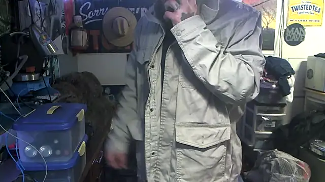 Snapshot of CloudDadddyyy420 chatting on November 2025 08:03:01 PM CloudDadddyyy420 online show from November 2025 08:03:01 PM